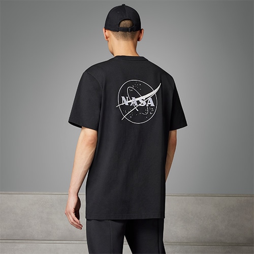 JUVENTUS × NASA tシャツ