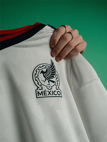 メキシコ代表 アウェイギャラリーイメージ