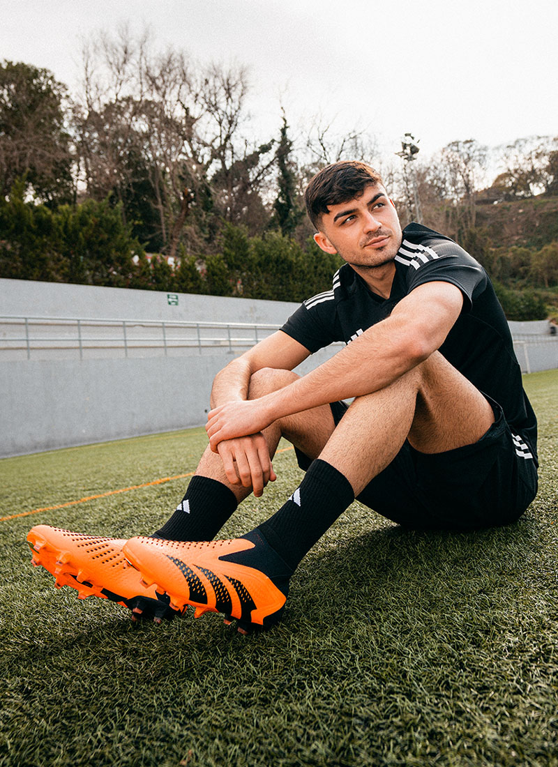 購買 アディダス adidas サッカー スパイク シューズ 人工芝用 プレデター エッジ.1 L AG LKW95 GV8511 