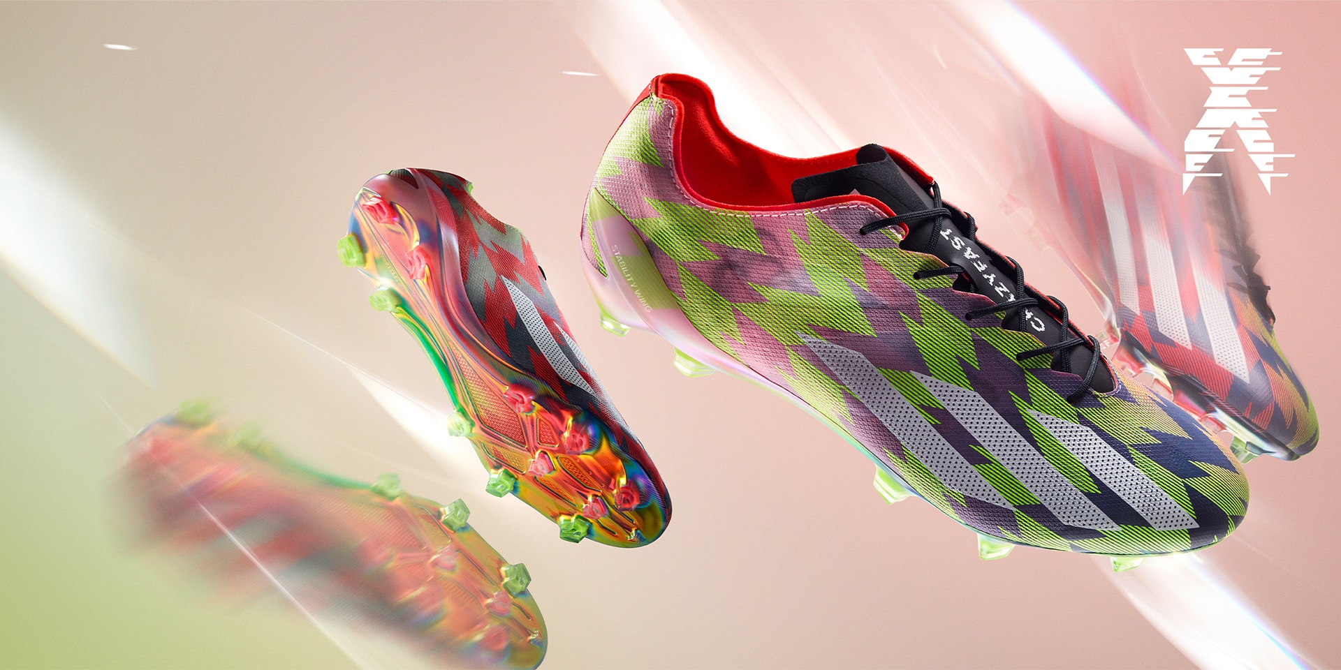 X CRAZYLIGHT | adidas football official（アディダスフットボール