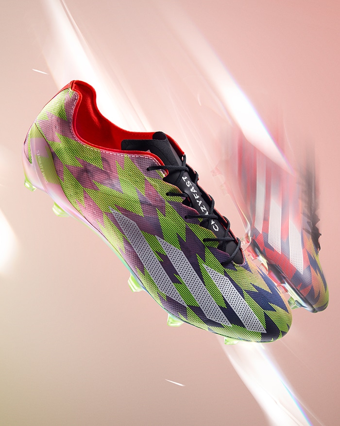 X CRAZYLIGHT | adidas football official（アディダスフットボール