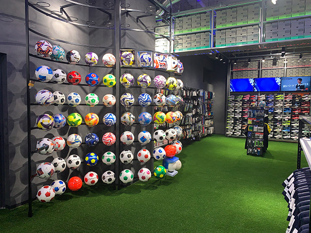 サッカーショップKAMO 福岡店 ＜福岡県＞