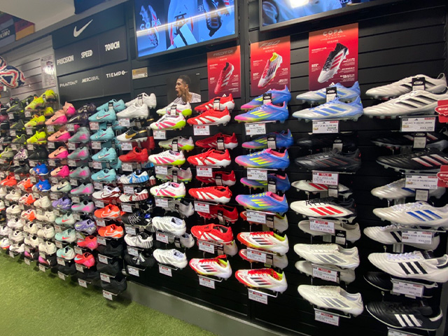 サッカーショップKAMO 池袋店 ＜東京都＞