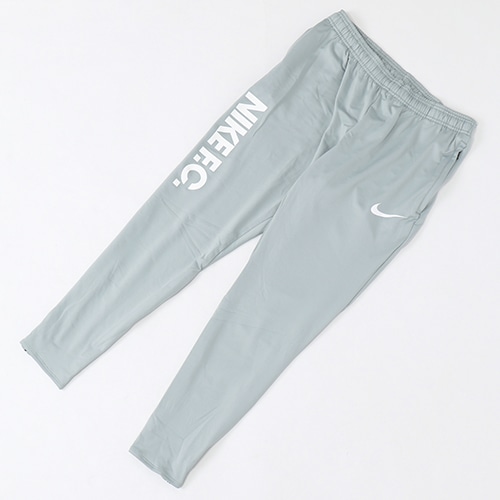 NIKE F.C. エッセンシャル パンツ