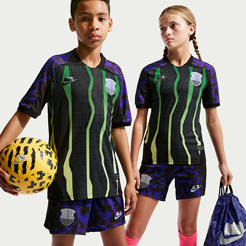 ジュニア Nike x LEGO コレクション Aero-FIT サッカージャージ
