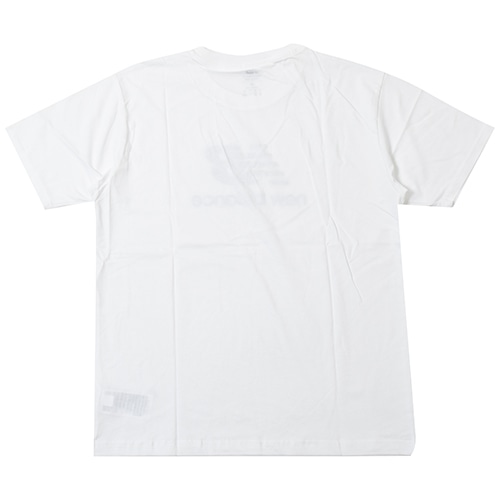 NB Essentials スタックドロゴ ショートスリーブTシャツ