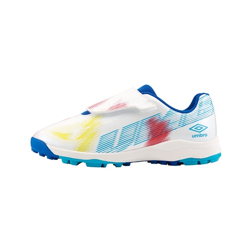 UMBRO はじめてサッカーシューズ NEO