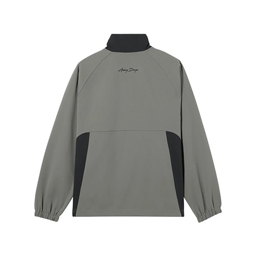 AWAY DAYS ハーフジップトップ