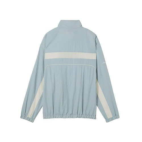 AWAY DAYS ナイロンウーブンジャケット