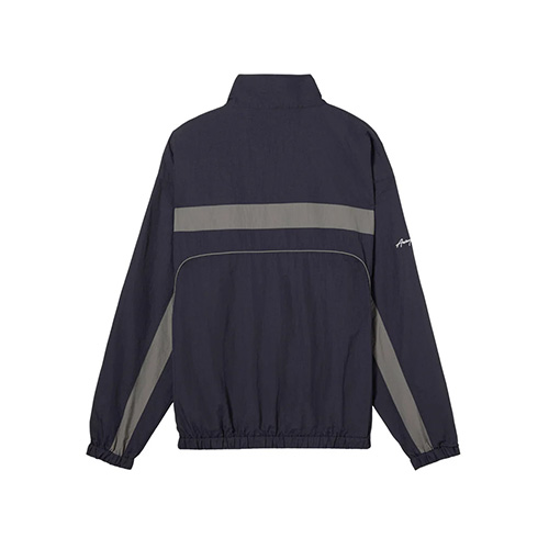 AWAY DAYS ナイロンウーブンジャケット