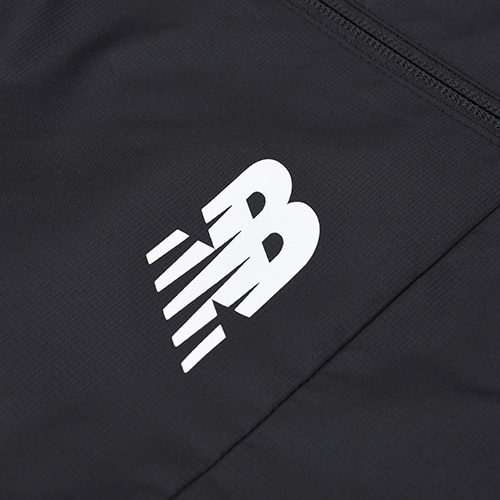 ジュニア Black Out Collection フルジップウインドジャケット
