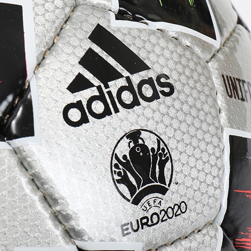おすすめ】 ユーロ2020公式試合球 ユニフォリア ボール