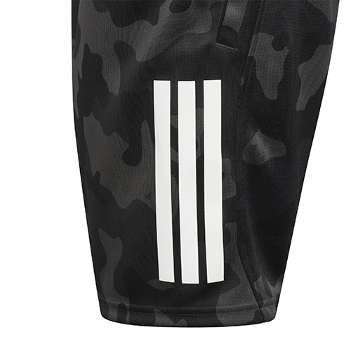 K MH camo AOP ショーツ