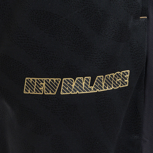 Black Out ストレッチニットパンツ