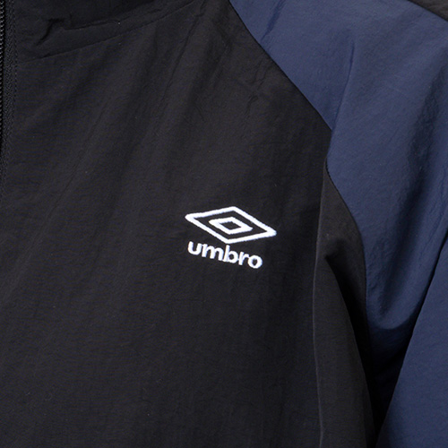 AWAY DAYS ナイロンウーブンジャケット