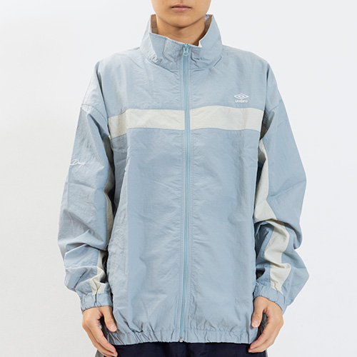 AWAY DAYS ナイロンウーブンジャケット