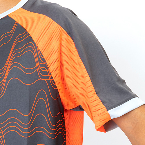 INDIVIDUALLIGA グラフィック シャツ