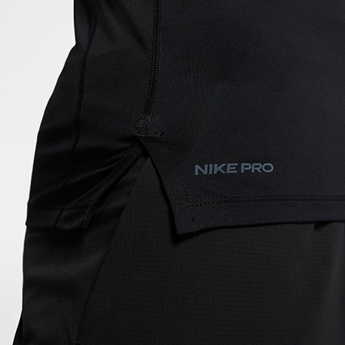 NIKE PRO タイトトップ