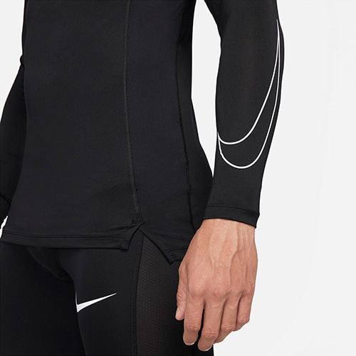 NIKE PRO モックタイト 長袖トップ