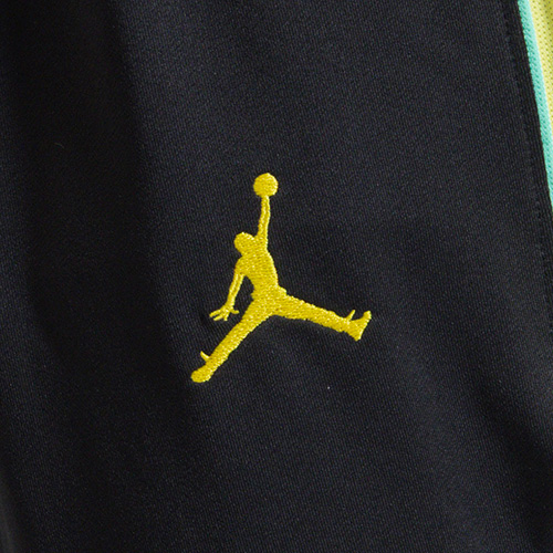 2026 ブラジル代表 ストライク パンツ