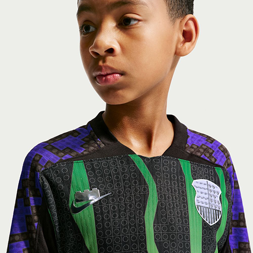 ジュニア Nike x LEGO コレクション Aero-FIT サッカージャージ