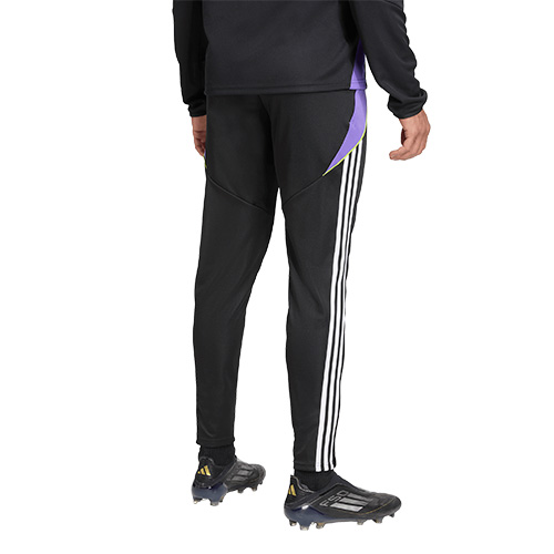 TIRO24 トレーニングパンツ