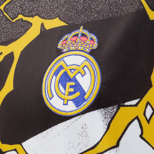25-26 レアル・マドリード プレマッチジャージー