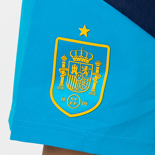 スペイン代表 TIRO26 ダウンタイム ショーツ