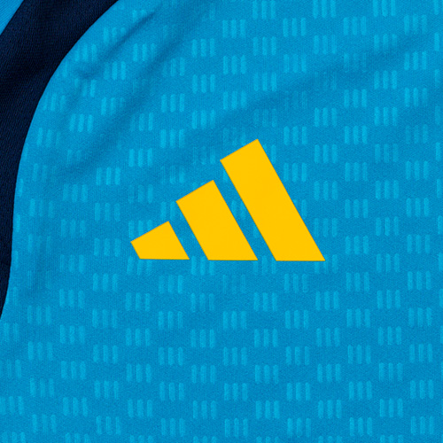 キッズ スペイン代表 TIRO26 トレーニングジャージー