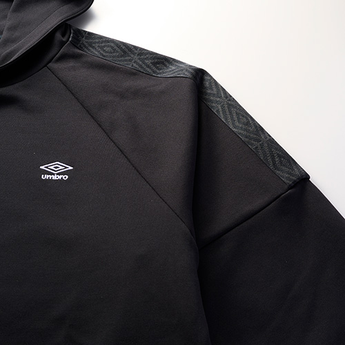 AWAY DAYS フーデッドスウェットパーカー