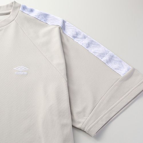 AWAY DAYS フィールテックワイドプラクティスシャツ