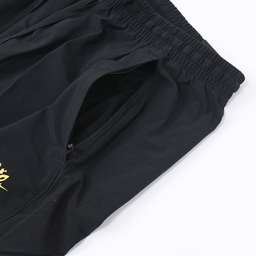 NIKE F.C. ウーブン トラックパンツ