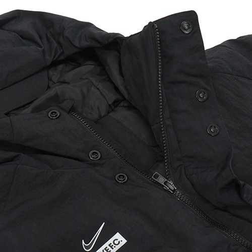 NIKE F.C. LNGR SDLN FILLED フーディー