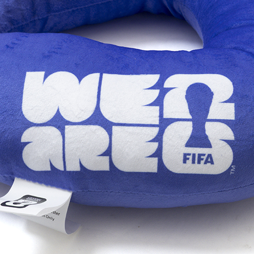 FIFA ネッククッション