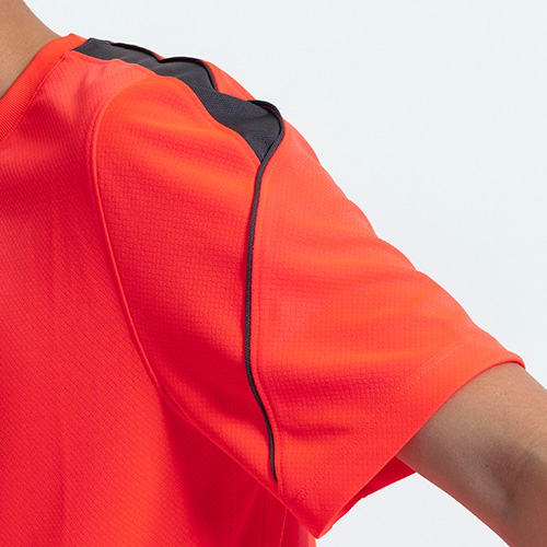 ストライク トップ