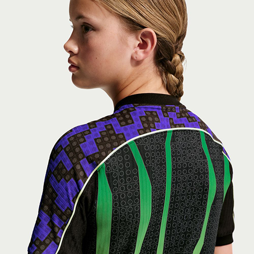 ジュニア Nike x LEGO コレクション Aero-FIT サッカージャージ