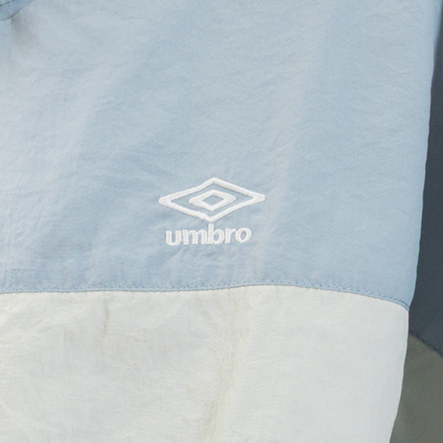 AWAY DAYS ナイロンウーブンジャケット