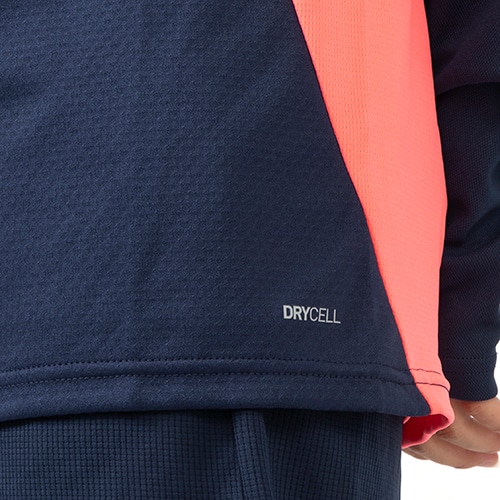 INDIVIDUALFINAL 1/4 ジップ トップ