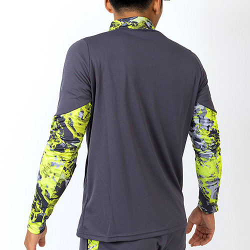 INDIVIDUALCUP 1/4 ジップトップ