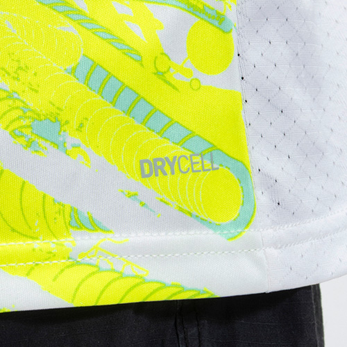 NJR CREATIVITY 半袖シャツ