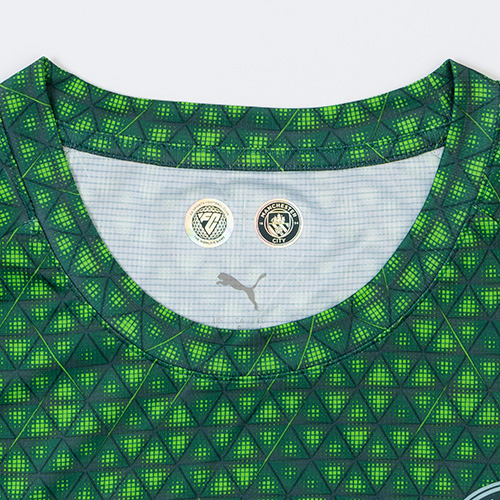 25-26 マンチェスター・シティ プレマッチシャツ