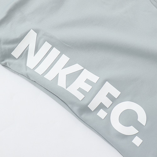 NIKE F.C. エッセンシャル パンツ
