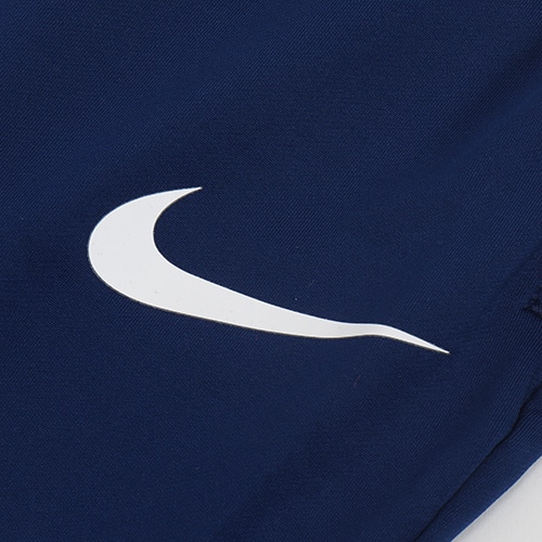 NIKE F.C. エッセンシャル パンツ