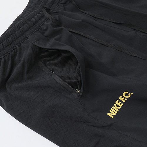 NIKE F.C. ウーブン トラックパンツ