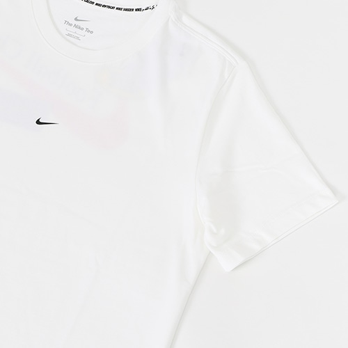 NIKE F.C. シーズナルグラフィック 半袖Tシャツ