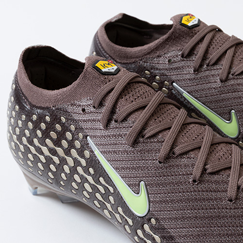 ズーム マーキュリアル ヴェイパー 16 エリート KM FG