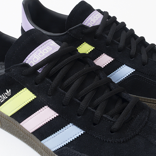 HANDBALL SPEZIAL