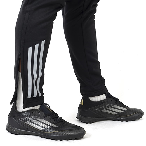 adidas WINNER VICTORY レーサーパンツ