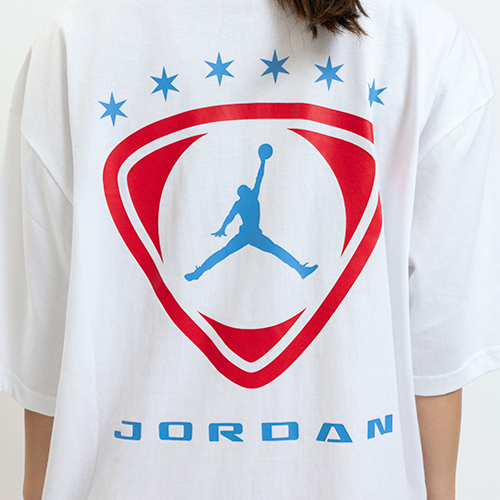 ジョーダン ブルックリンFC オーバーサイズド グラフィック Tシャツ