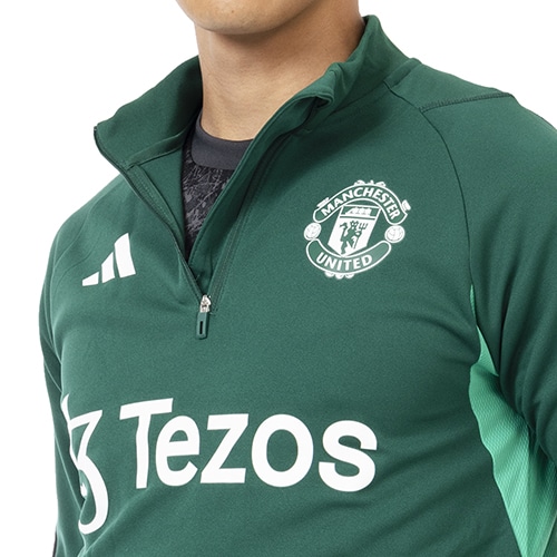23-24 マンチェスター・ユナイテッド トレーニングトップ